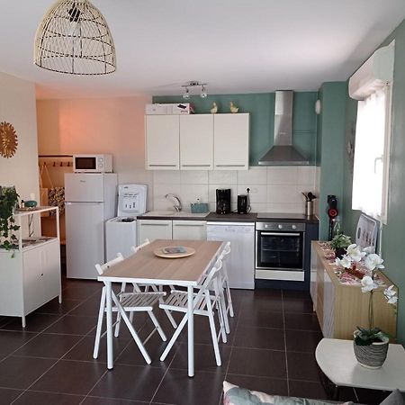 Le Soleil Du Luberon - T2 Avec Terrasse, Parking Et Clim Apartment LʼIsle-sur-la-Sorgue Екстериор снимка